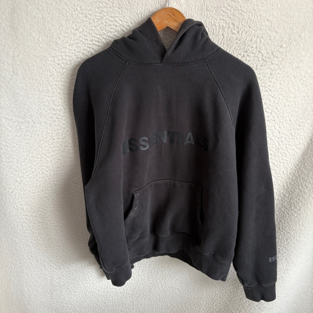 Fear of God Black Essentials Hoodie size‎ Small